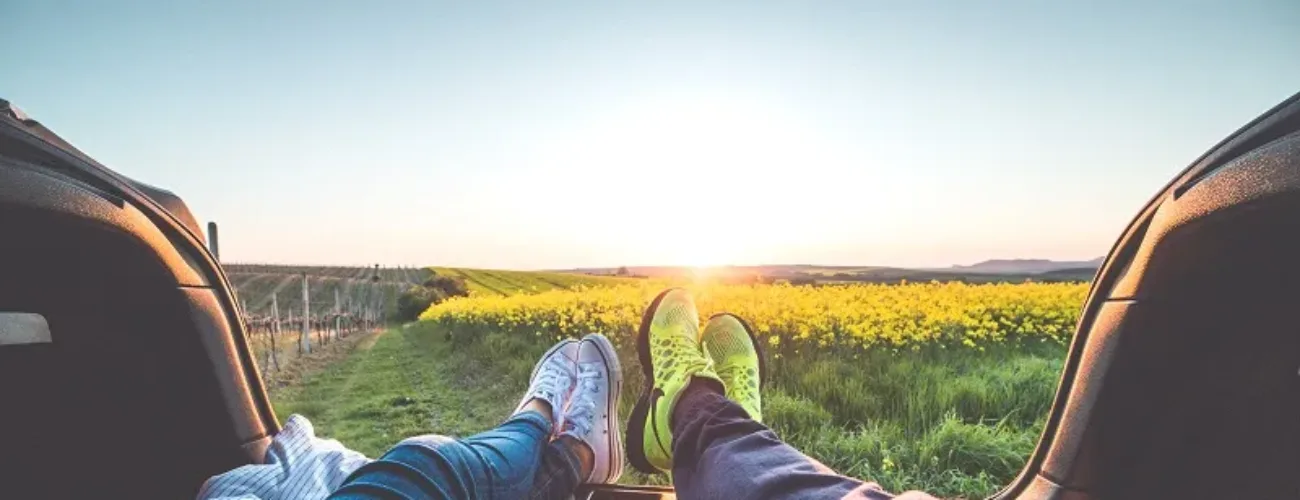 What’s the Difference Between a De Facto Relationship and Marriage?
